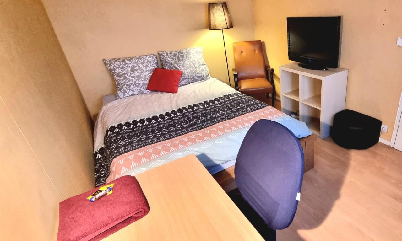 Superbe Chambre A Cles Paris Sartrouville Exterior foto